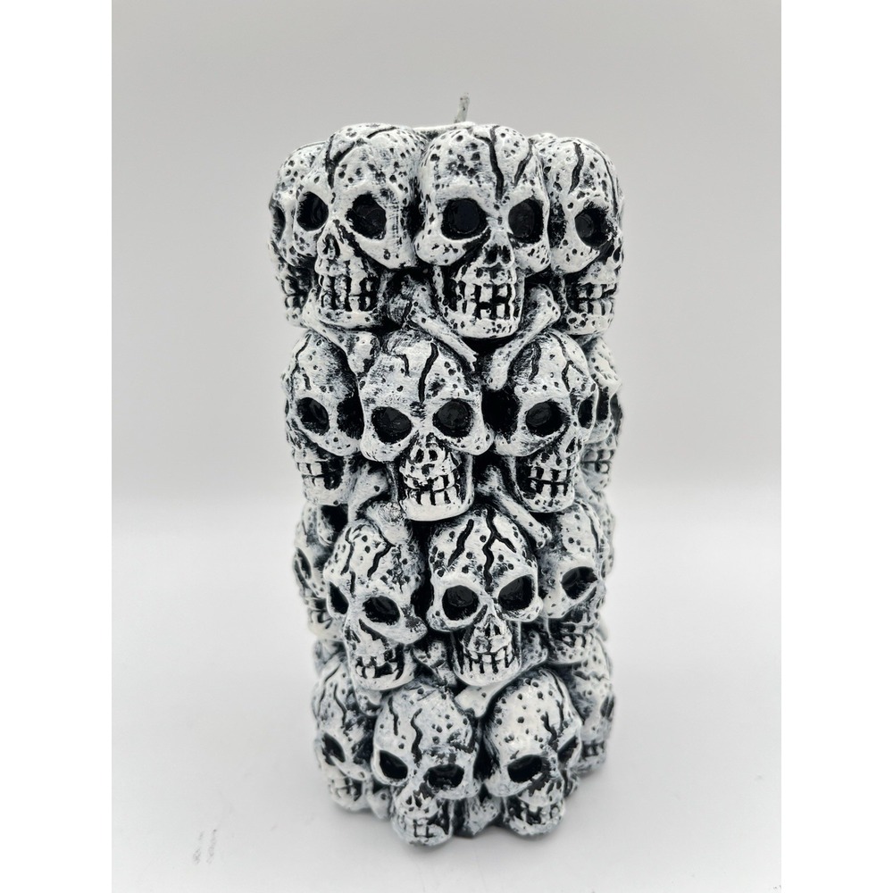 Vintage Halloween Stacked Skulls Figural Candle 5.75" Black White Unburned
